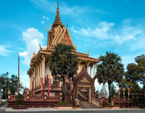 5 Days Cambodia Tour (Phnom Penh, Siem Reap)