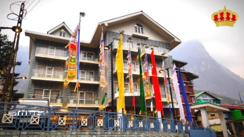 Jewel Kongchen Retreat