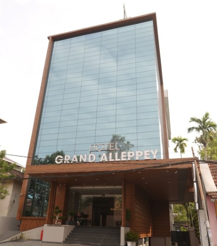 Hotel Grand